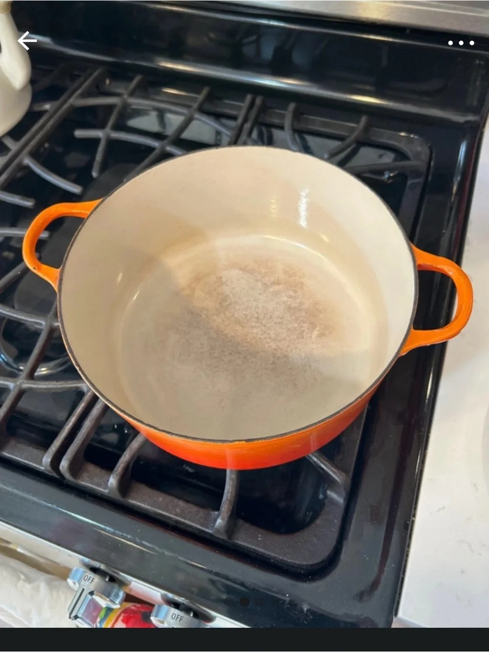Vintage Le Creuset  Dutch Oven 4.5qt great cond 1960-70’s cast iron top handle.